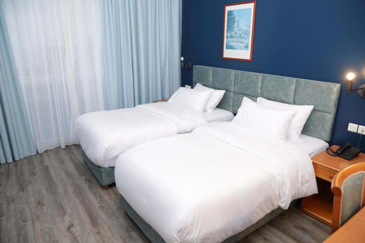 El Sheikh Suites Hotel 베이루트 외부 사진