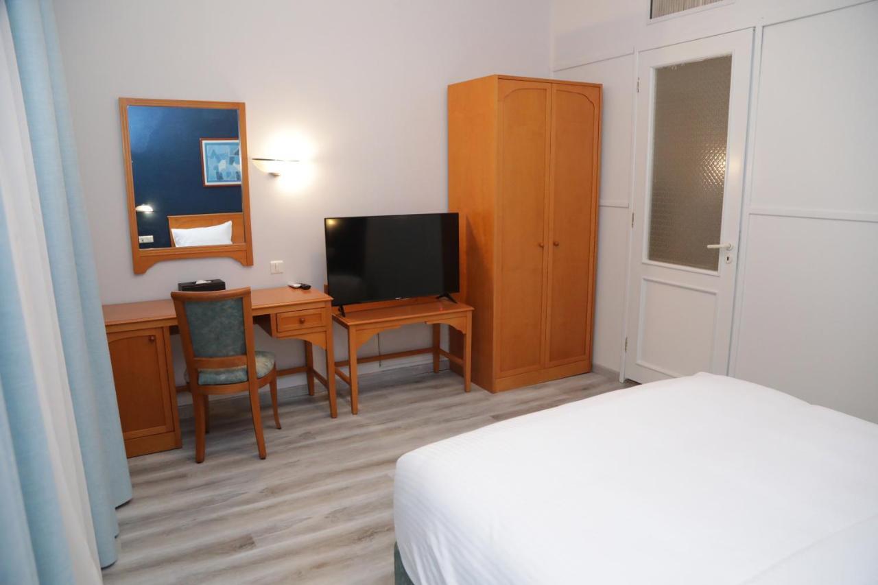 El Sheikh Suites Hotel 베이루트 외부 사진
