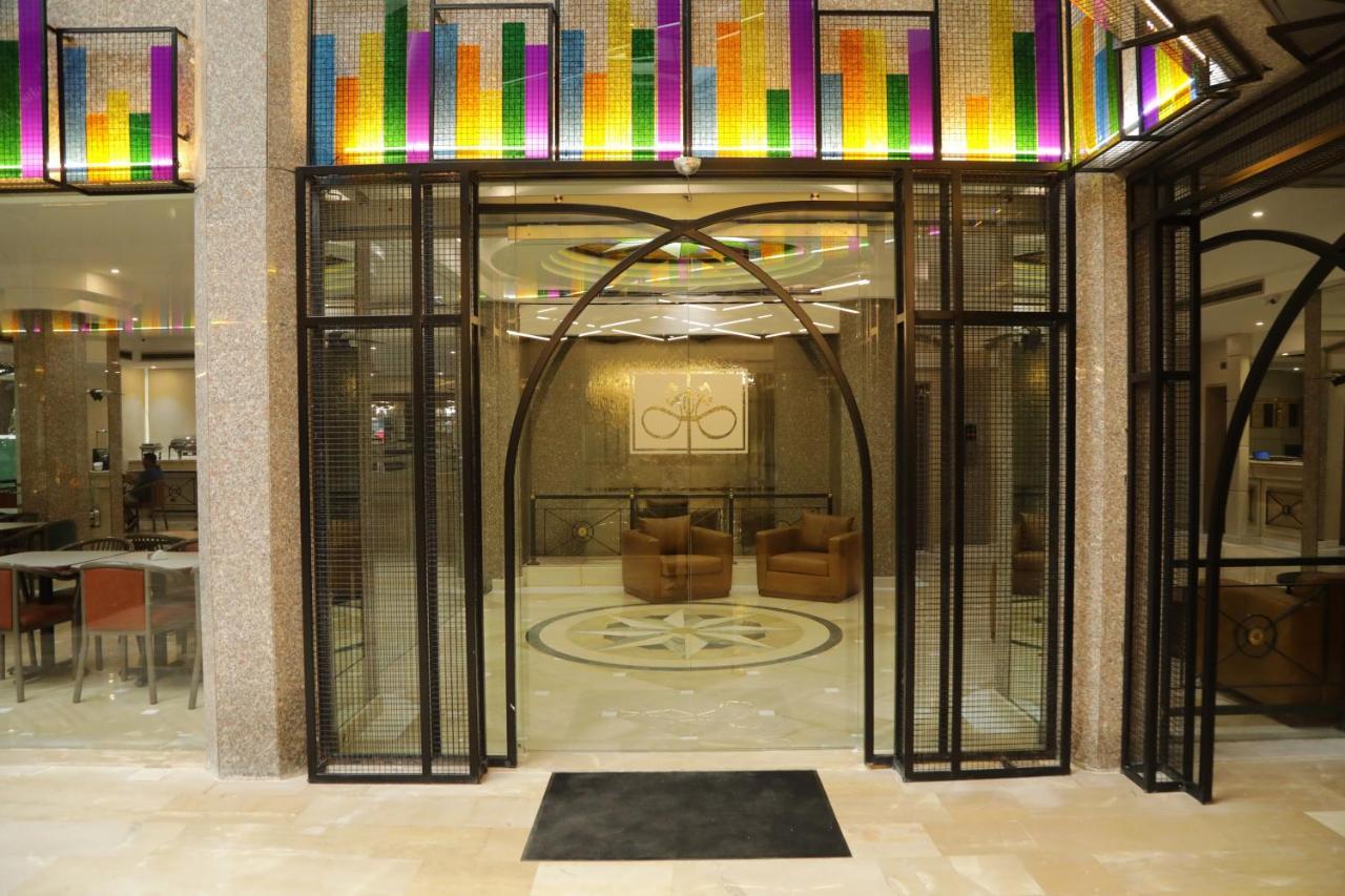 El Sheikh Suites Hotel 베이루트 외부 사진