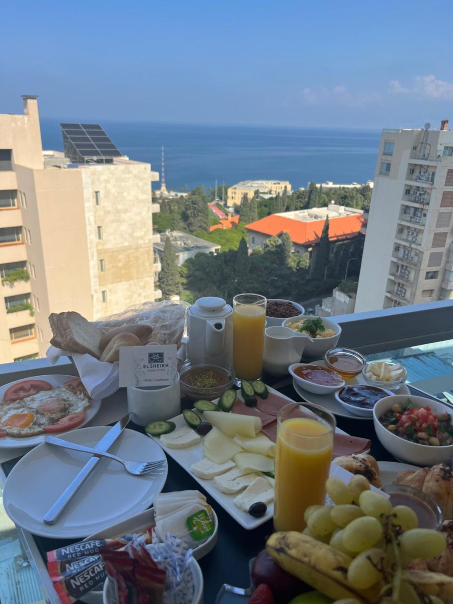 El Sheikh Suites Hotel 베이루트 외부 사진
